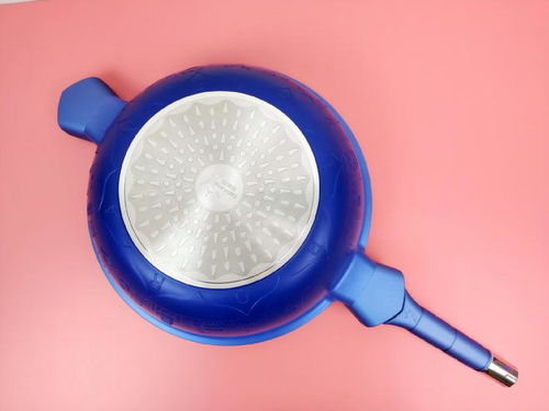 厨具用品艺术化 帝伯朗缤纷龙纹鏼体验